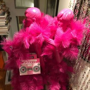 Meet your Posher, Thepink